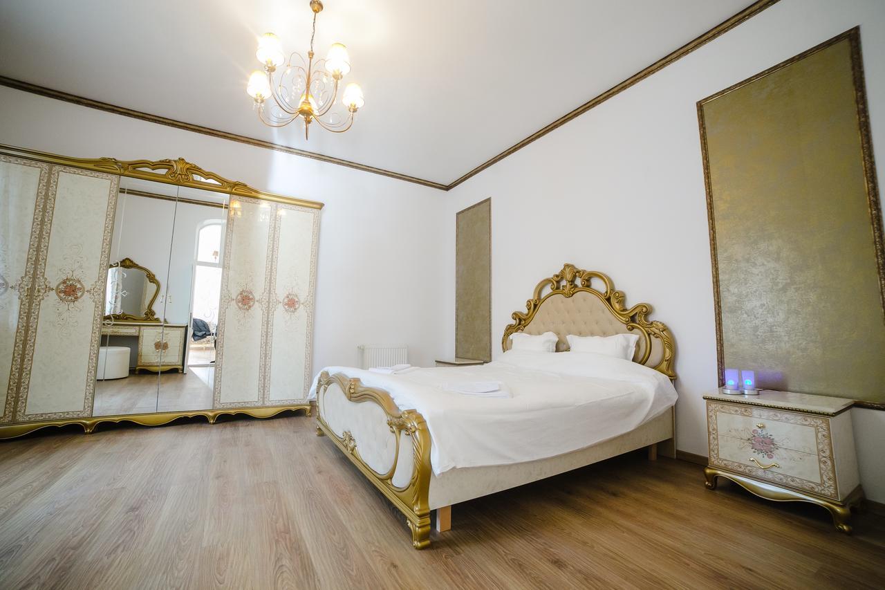 Castelul Cantacuzino Buşteni Zewnętrze zdjęcie